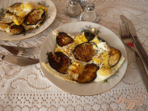 фото рецепта: Баклажаны с перепелиными яйцами