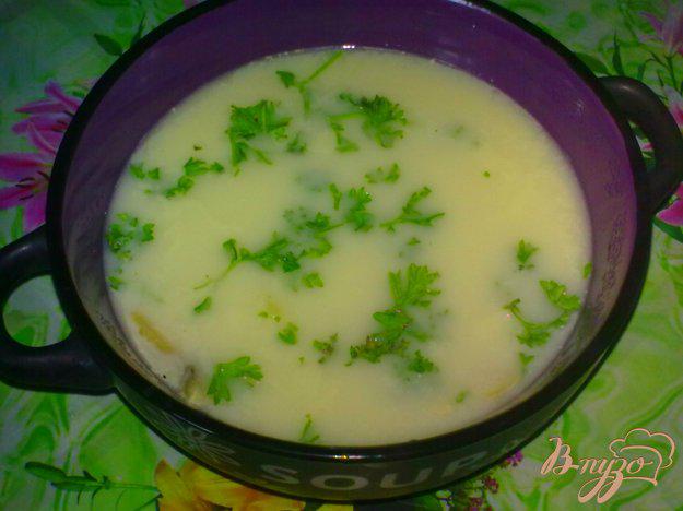 фото рецепта: Суп сырный с шампиньонами