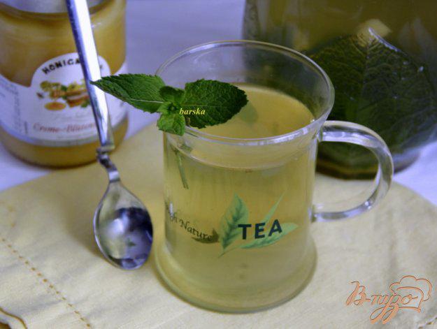 фото рецепта: Мятный чай с имбирем и медом