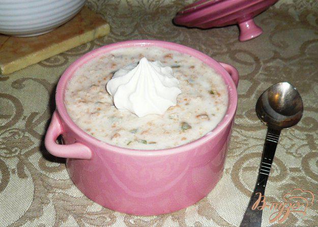 фото рецепта: Йогуртовый завтрак с фейхоа и овсяными хлопьями