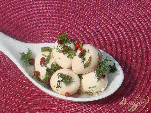 фото рецепта: Перепелиные яйца маринованные