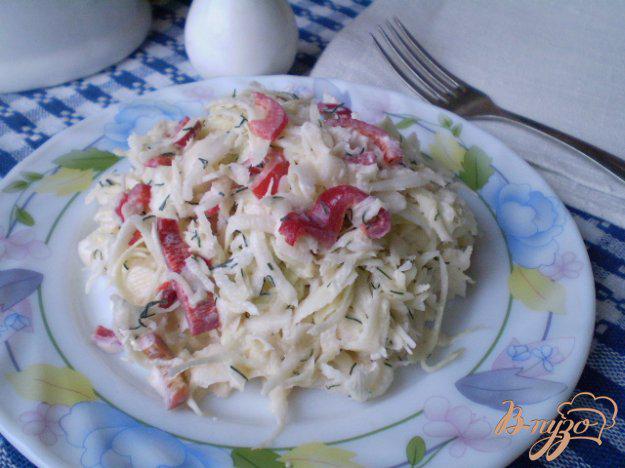 фото рецепта: Капустный салат с болгарским перцем и укропом