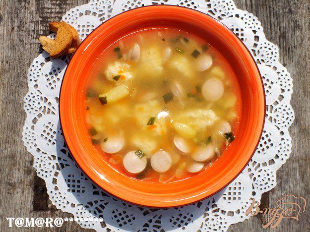 фото рецепта: Суп с сосисками и сырными клецками