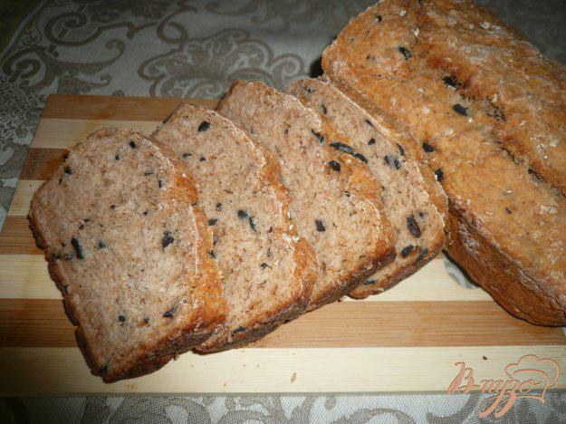 фото рецепта: Овсяный хлеб с маслинами