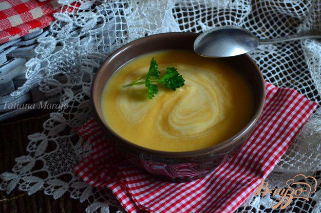 фото рецепта: Суп-пюре из тыквы с корневым сельдереем