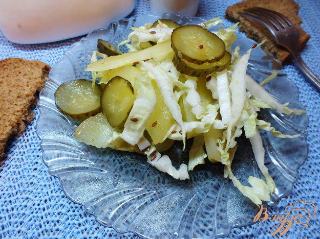 фото рецепта: Салат из моченых яблок и пекинской капусты