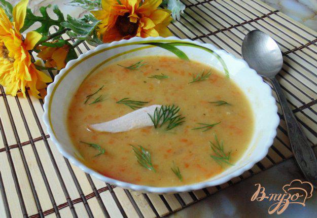 фото рецепта: Гороховый суп с копченой индейкой