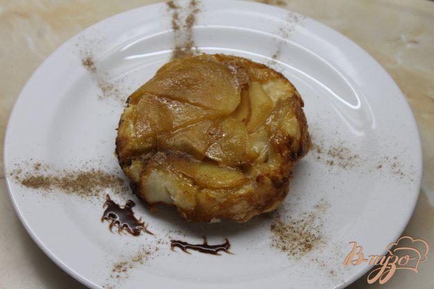 фото рецепта: Классический французский десерт с яблоками