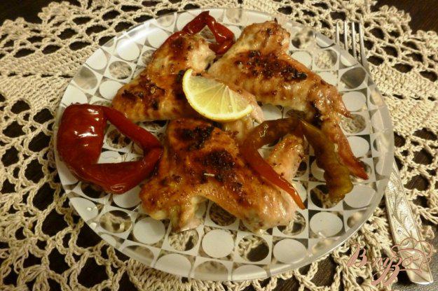 фото рецепта: Куриные крылышки,маринованные с рыбным соусом