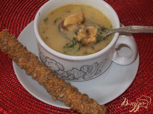 фото рецепта: Сырный суп с мидиями