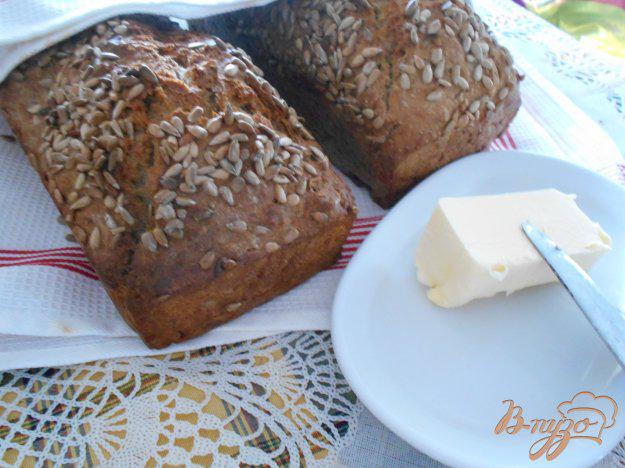 фото рецепта: Хлеб с подсолнечными семечками