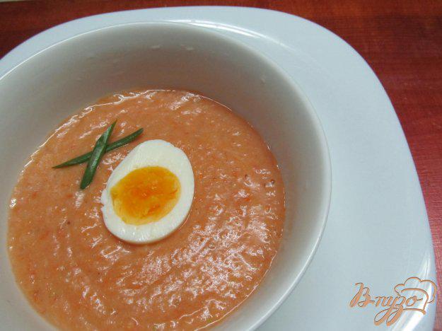 фото рецепта: Томатный суп с яйцом