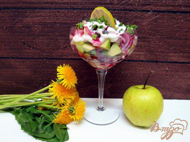фото рецепта: Салат с сельдью и яблоком