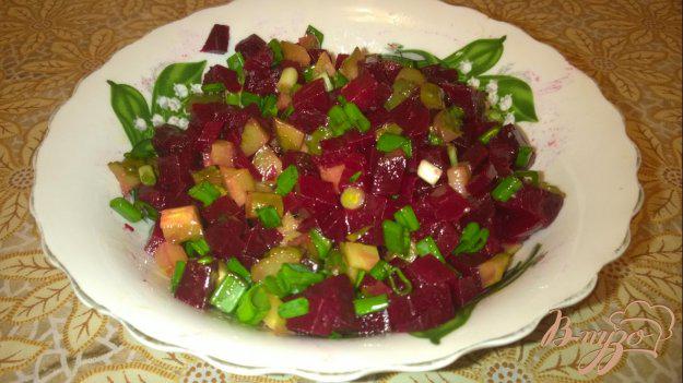 фото рецепта: Салат со свеклы и огурцов