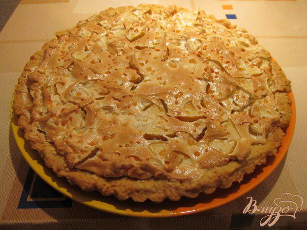фото рецепта: Песочный пирог с яблоками