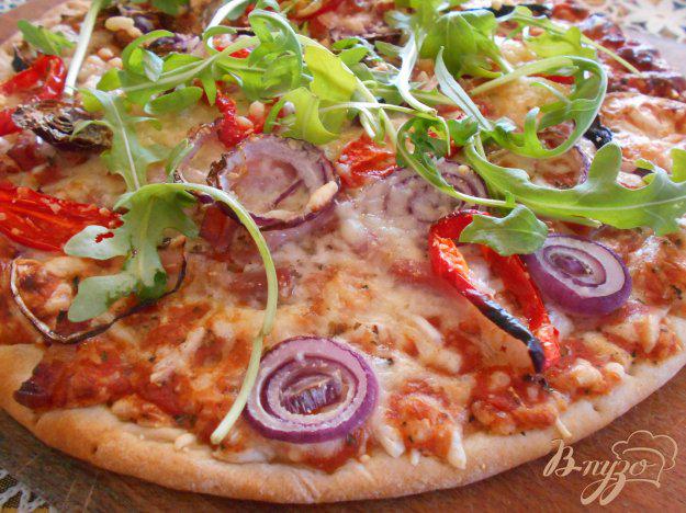 фото рецепта: Пицца с беконом и луком
