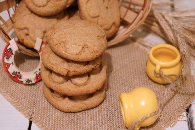 фото рецепта: Печенье с арахисовой пастой на полбовой муке