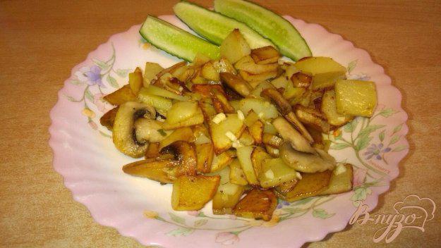 фото рецепта: Картофель жареный с грибами