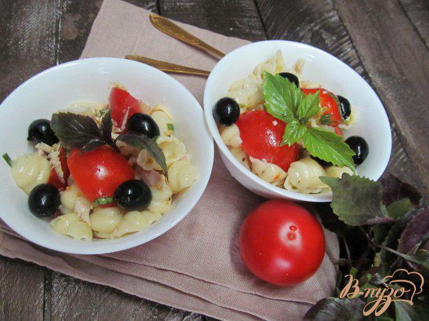фото рецепта: Салат с ракушками
