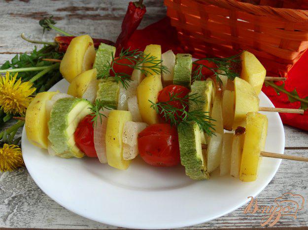фото рецепта: Овощные шашлычки с салом