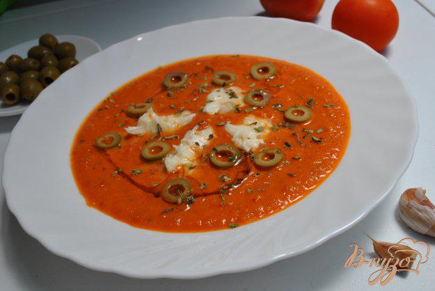 фото рецепта: Томатный суп с моцареллой