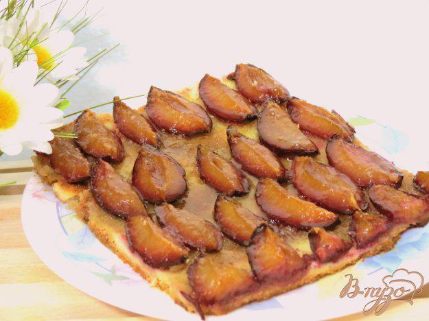 фото рецепта: Турецкий сливово-желейный пирог