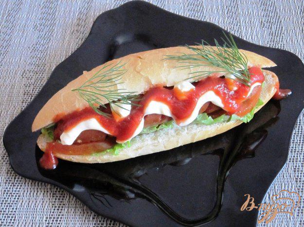 фото рецепта: Сэндвичи с обжаренными сосисками