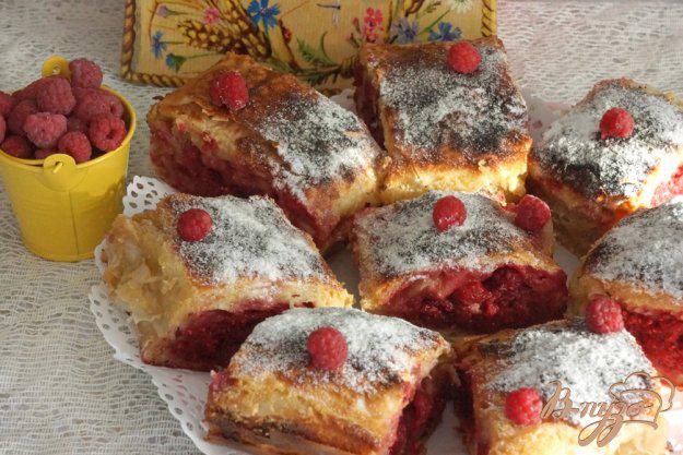 фото рецепта: Хорватский пирог с малиной