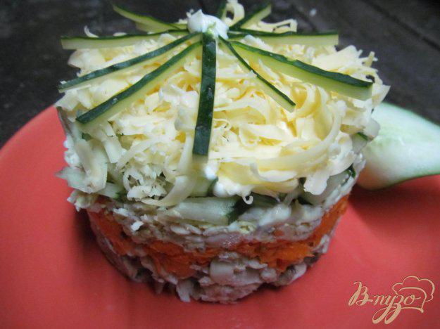 фото рецепта: Слоеный салат из овощей и куриного мяса