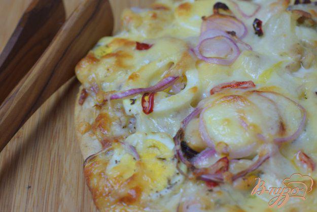 фото рецепта: Пицца с креветками и мидиями