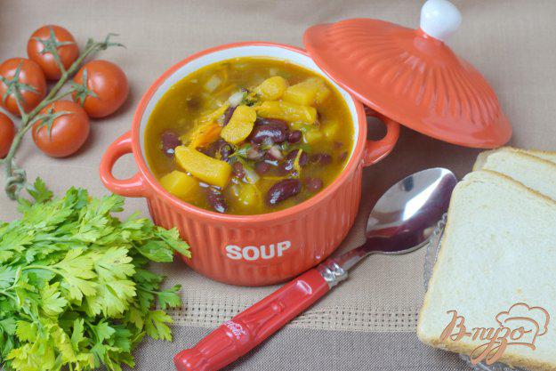 фото рецепта: Суп из тыквы и фасоли