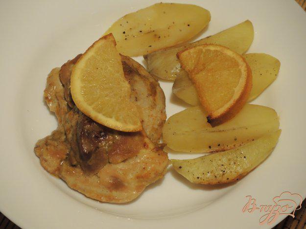 фото рецепта: Курица в апельсиновом маринаде с картофельным гарниром