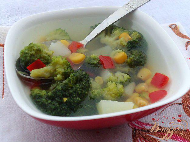 фото рецепта: Суп с брокколи и кукурузой