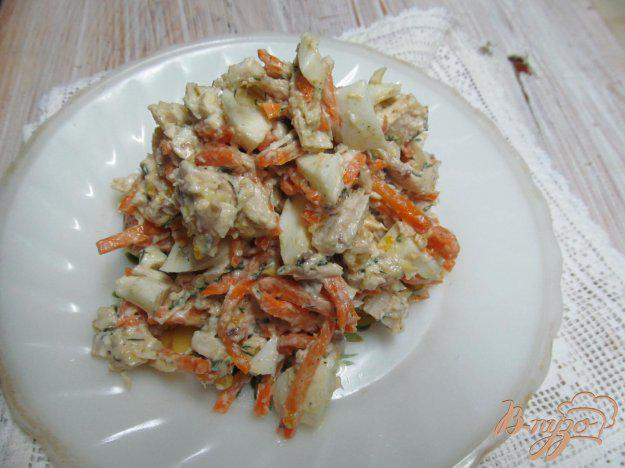 фото рецепта: Салат из куриного мяса с морковью