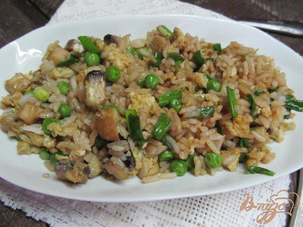 фото рецепта: Жаренный рис по-китайски
