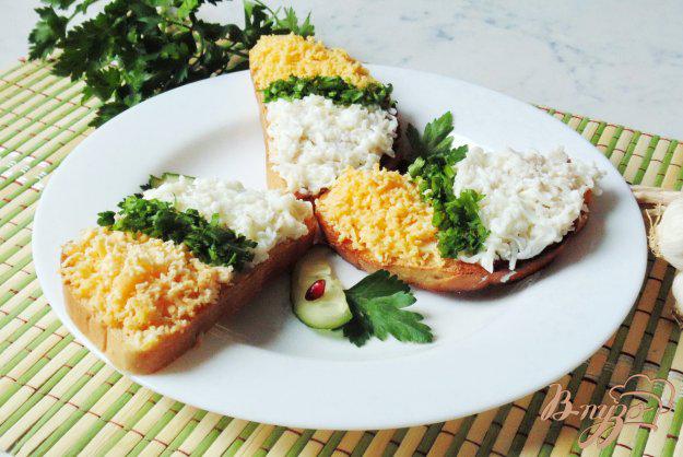 фото рецепта: Закусочные бутерброды с  яйцами.