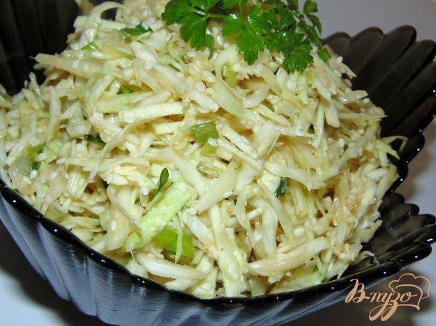 фото рецепта: Острый салат из белокочанной капусты без соли