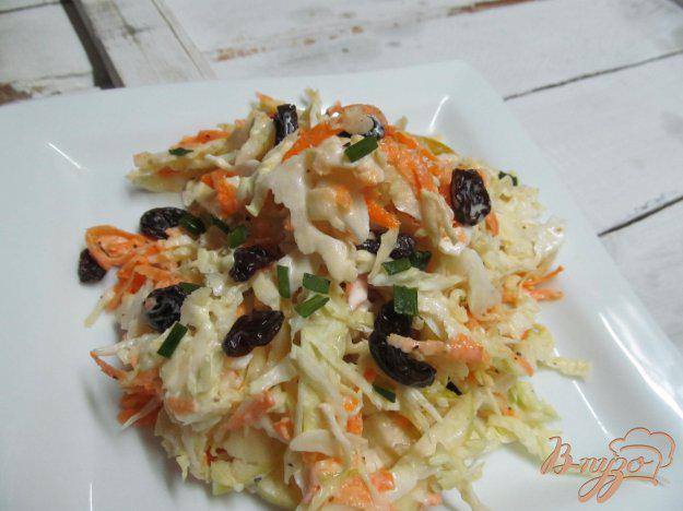 фото рецепта: Салат из капусты с морковью и яблоком