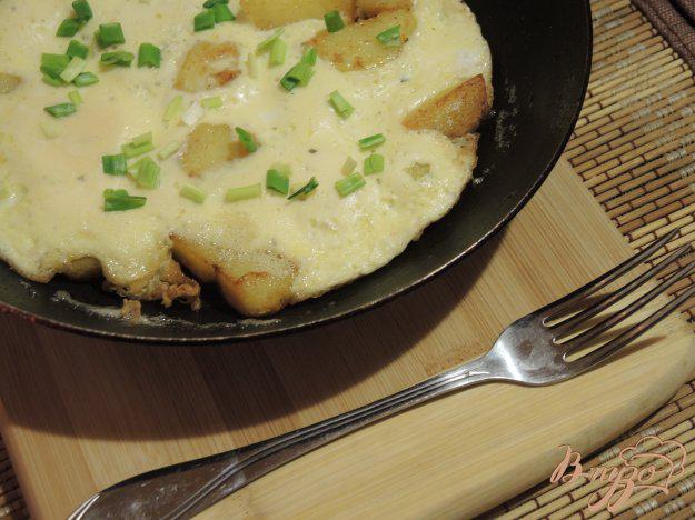 фото рецепта: Омлет с картошкой на завтрак