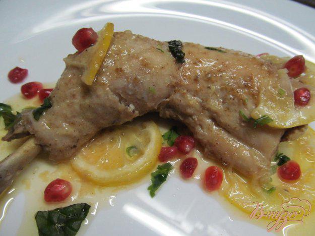 фото рецепта: Курица под сливочно-лимонным соусом