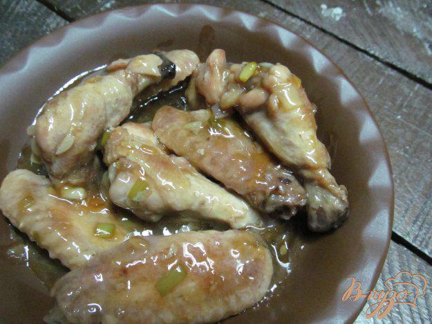 фото рецепта: Куриные ножки в медово-чесночном соусе