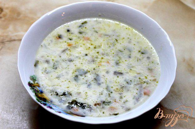 фото рецепта: Суп с плавленным сыром и грибами