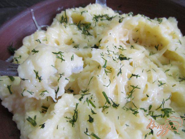 фото рецепта: Картофель под сыром