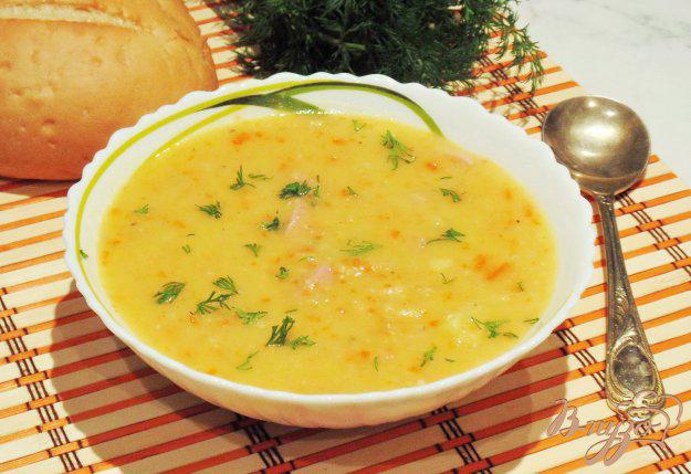 фото рецепта: Гороховый суп с красной чечевицей