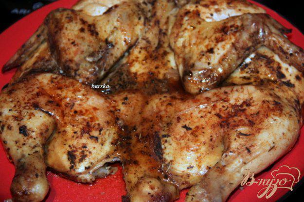фото рецепта: Запеченая курица в карамельно-пряном маринаде