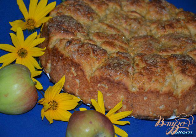 фото рецепта: Яблочно-овсяные булочки с карамельной корочкой