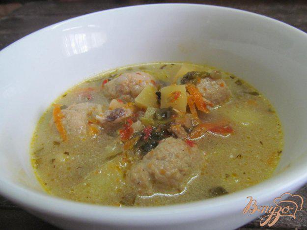 фото рецепта: Суп с фрикадельки и щавелем