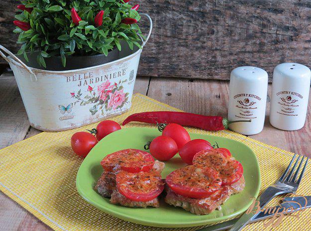 фото рецепта: Отбивные с помидорами