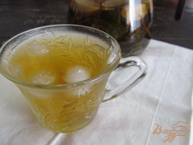 фото рецепта: Холодный чай с мятой и яблоком