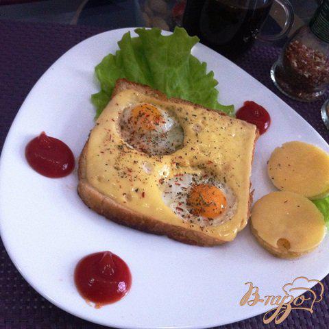 фото рецепта: Горячий завтрак из перепелиных яиц